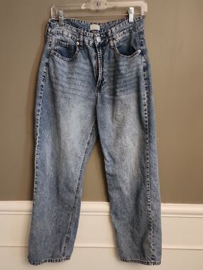 Simple Society Light Blue Wash Jeans